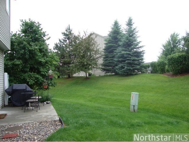 3132 Juniper Ln #A, Woodbury, MN 55125