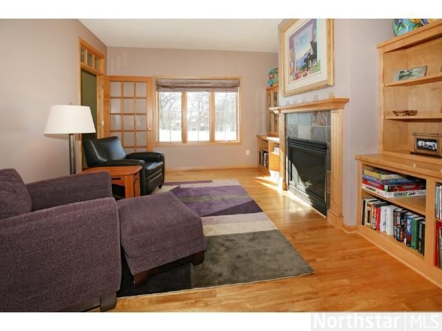 4212 Victoria Ct, Shoreview, MN 55126