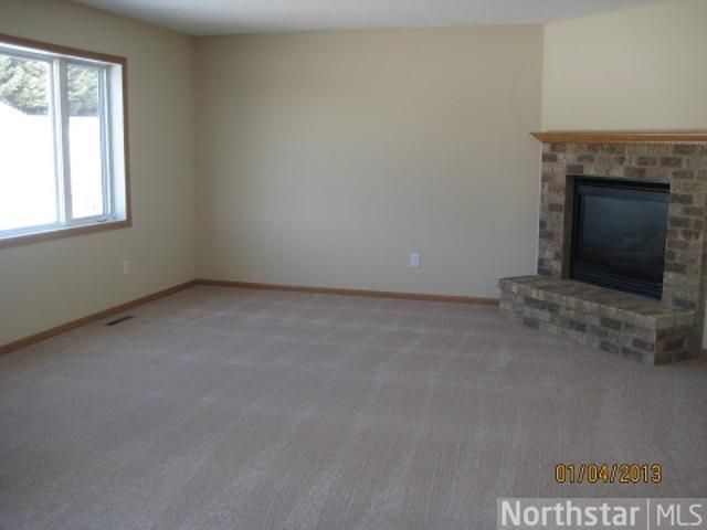 407 3rd St NW, Saint Michael, MN 55376