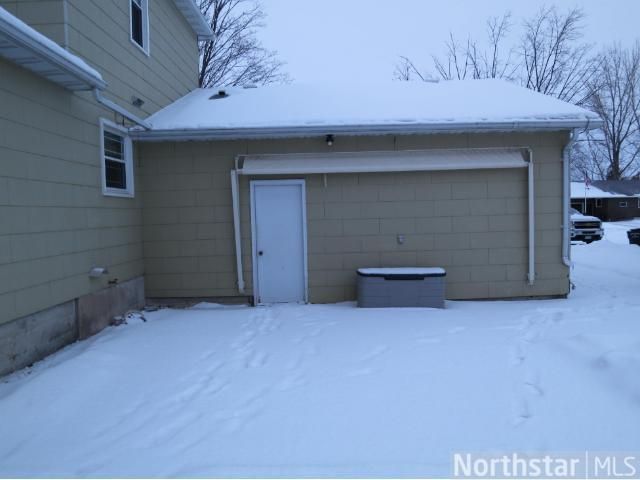 114 2nd St NW, Freeport, MN 56331