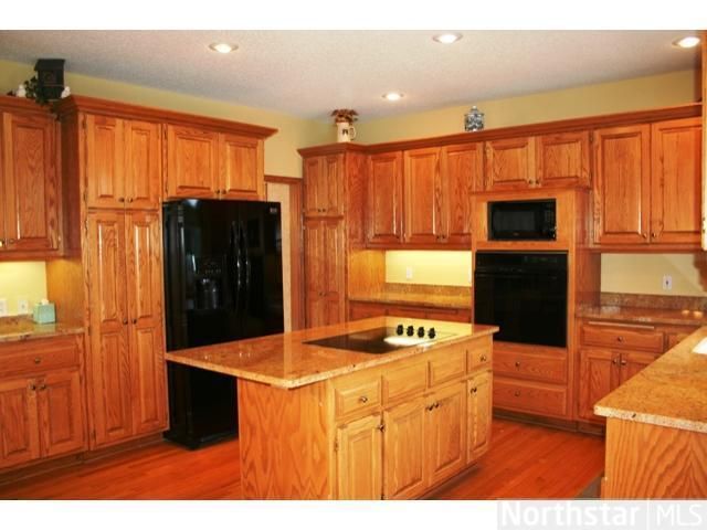 10805 50th Pl N, Minneapolis, MN 55442