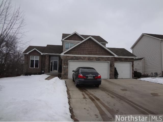 1349 Sparrow Rd, Waconia, MN 55387