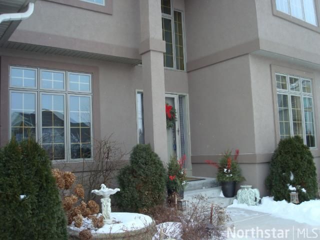 7242 Yuma Ct N, Osseo, MN 55311
