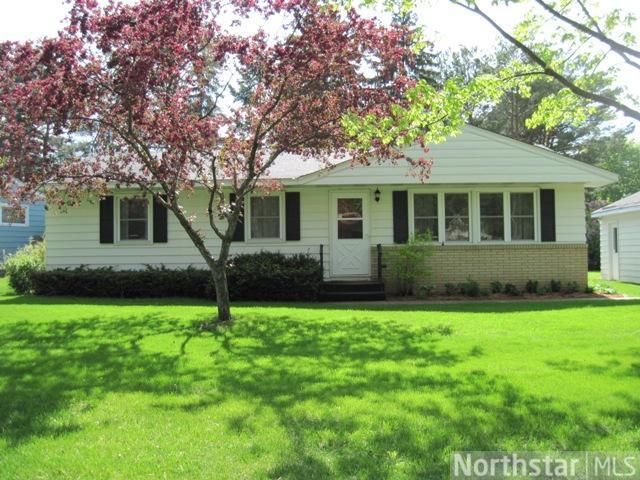 3963 Cranbrook Dr, White Bear Lake, MN 55110