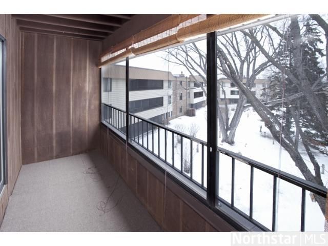 7520 Cahill Rd #307A, Edina, MN 55439