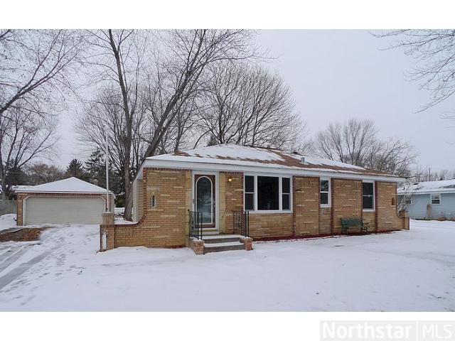 8718 Hale Ave S, Cottage Grove, MN 55016