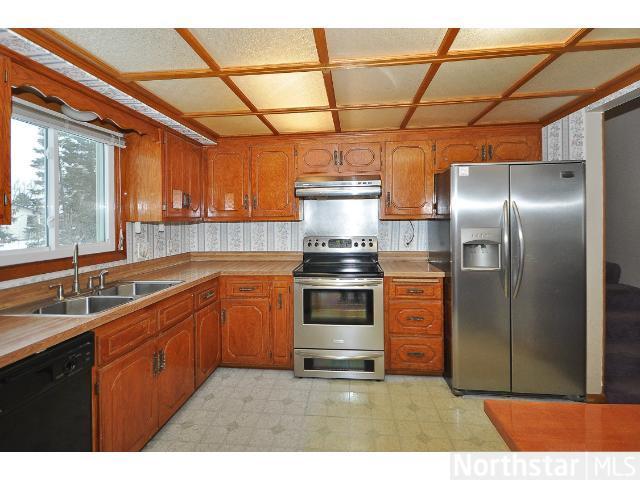 7401 76th Ave N, Minneapolis, MN 55428