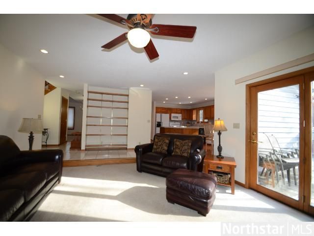 2086 Viburnum Trl, Eagan, MN 55122