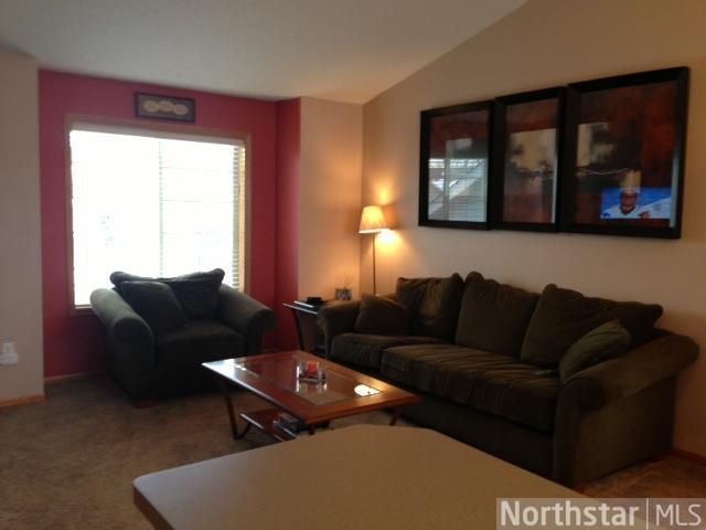 712 Park Brook Rd NW, Isanti, MN 55040