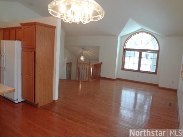 1113 3rd St SE, Faribault, MN 55021