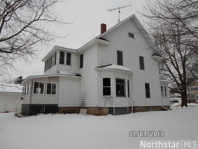 354 First Ave W, Clear Lake, WI 54005