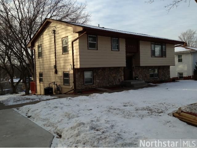 1905 Myrtle St, Maplewood, MN 55109