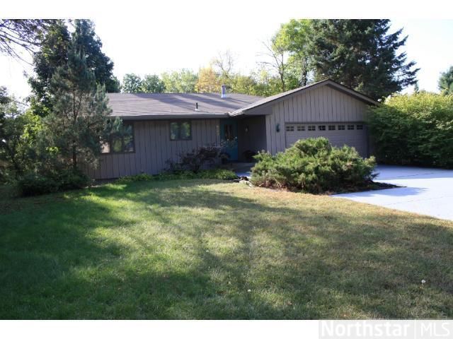 527 Sunset Ln, Cambridge, MN 55008