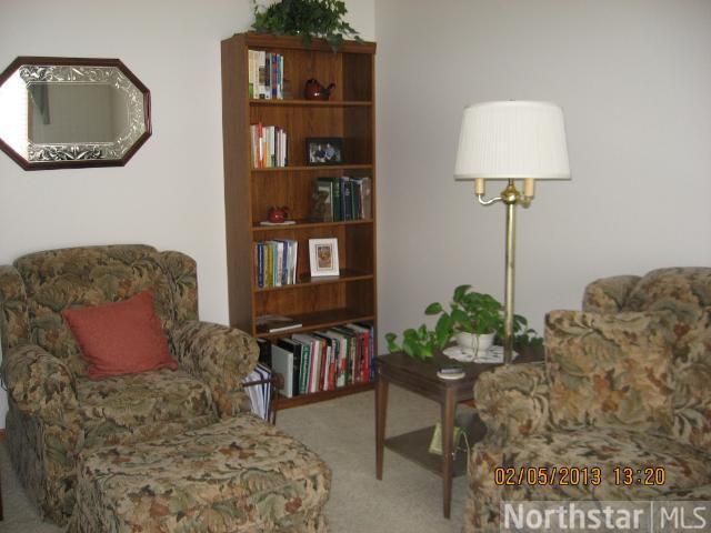 835 22nd St SE, Owatonna, MN 55060