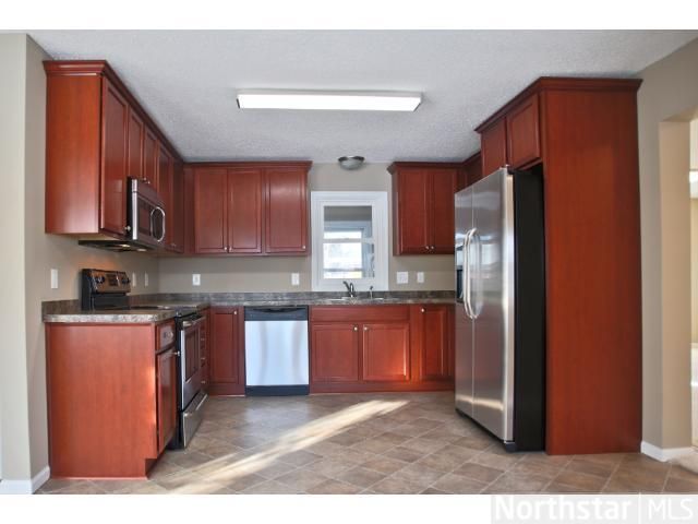 801 7th Ave S, Princeton, MN 55371