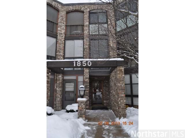 1850 Eagle Ridge Dr #E106, Mendota Heights, MN 55118