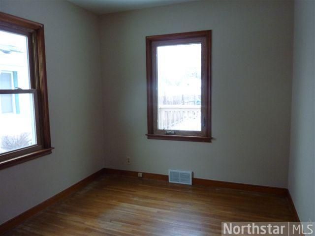 1020 Virginia St, Saint Paul, MN 55117