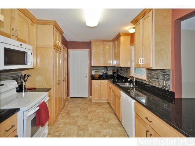 8016 Georgia Ave N, Minneapolis, MN 55445