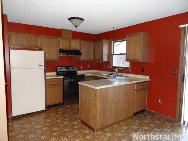 813 1st Ave SE, New Prague, MN 56071