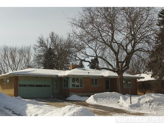 3113 Armour Ter, Saint Anthony, MN 55418