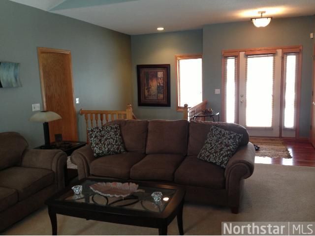9384 Tewsbury Gate N, Maple Grove, MN 55311
