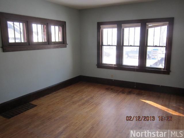 4417 Clinton Ave S, Minneapolis, MN 55419