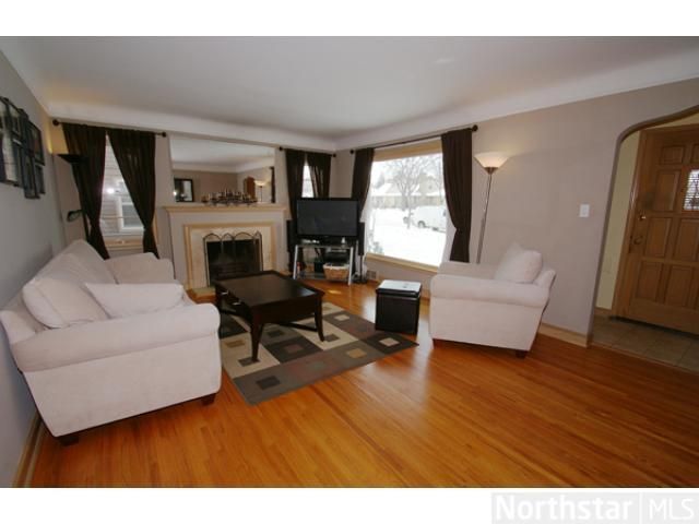 6017 Elliot Ave, Minneapolis, MN 55417