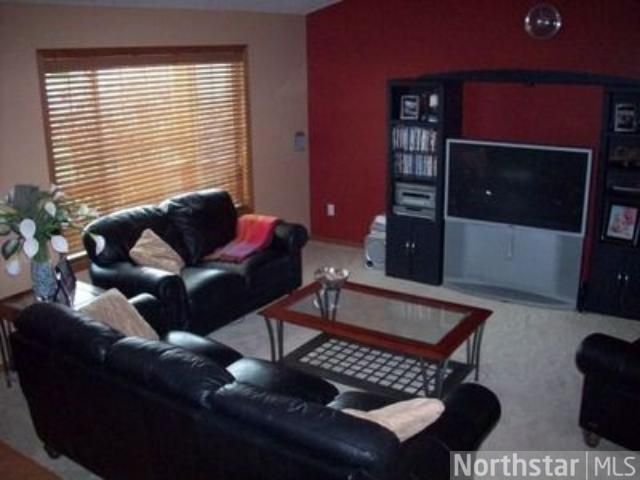 1275 Waters Way, Watertown, MN 55388