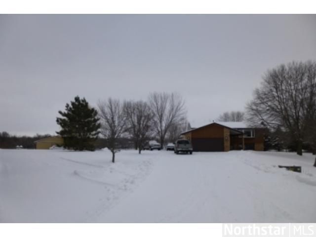 8901 Jesse Ln, Prior Lake, MN 55372
