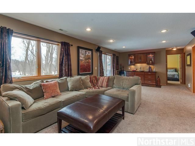 6624 Ruffed Grouse Rd, Circle Pines, MN 55014