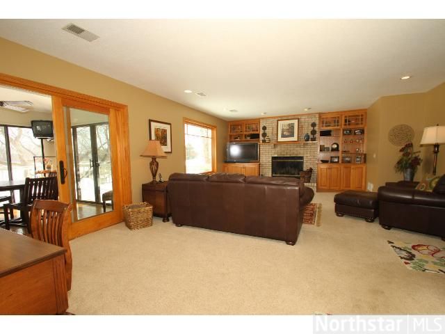 8786 Norwood Ln N, Maple Grove, MN 55369