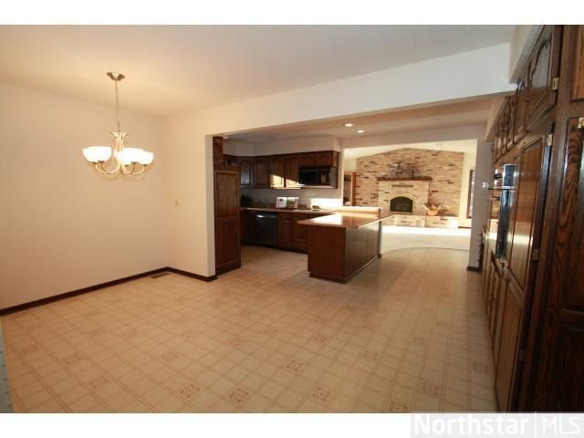 4608 82nd Ave N, Minneapolis, MN 55443