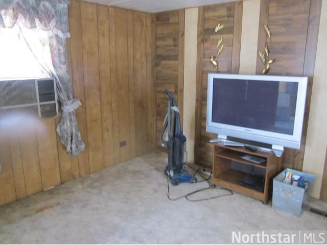 14219 Dove Rd, Little Falls, MN 56345