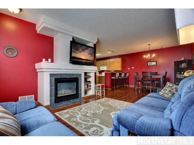 1938 Pintail Ave, Shakopee, MN 55379