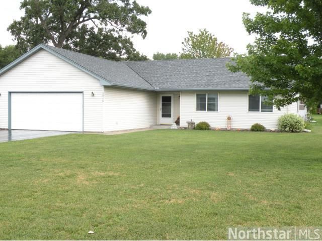 1010 N 2nd St, Princeton, MN 55371