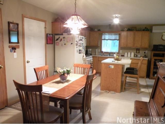 1010 N 2nd St, Princeton, MN 55371