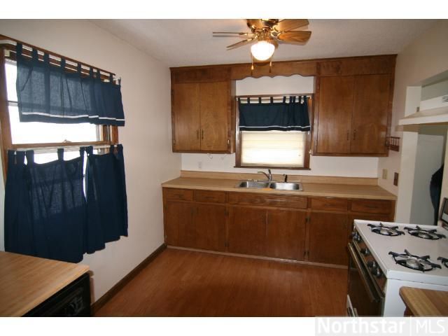 8200 10th Ave S, Bloomington, MN 55420