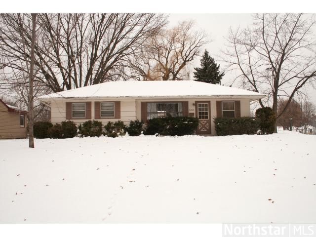 8200 10th Ave S, Bloomington, MN 55420