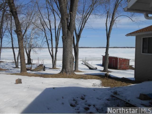 2400 Crest Way, Rush City, MN 55069