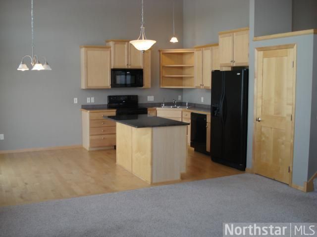 9744 Saint Andrews Dr, Elko, MN 55020