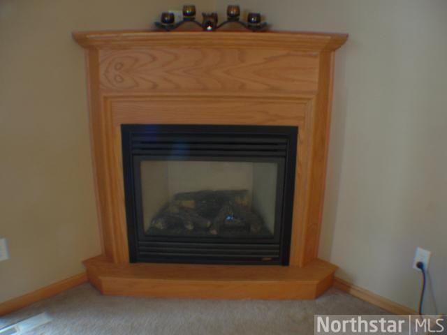 8656 Tessman Cir N, Minneapolis, MN 55445