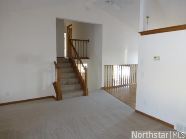1016 Ridgehaven Cir, Buffalo, MN 55313