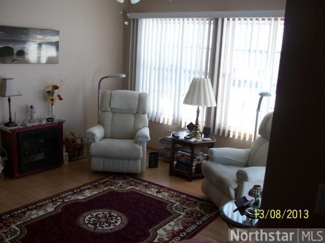 19118 Jackson Ct NW, Elk River, MN 55330