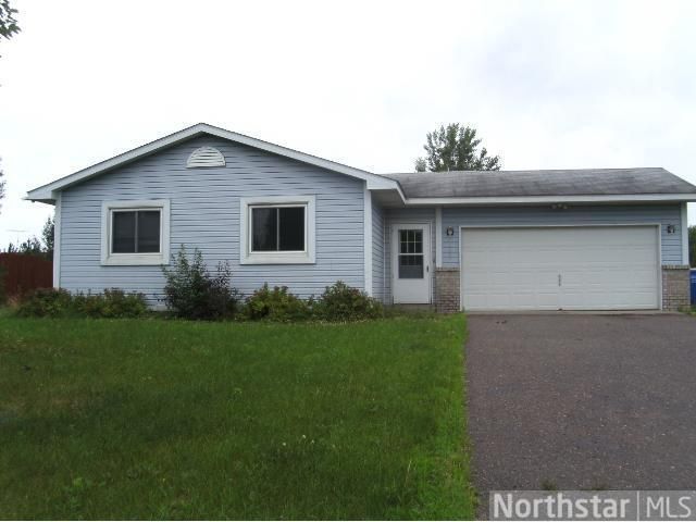 709 Cedar St, Isanti, MN 55040