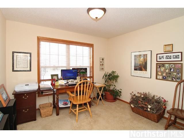 2219 14th St NE, Faribault, MN 55021