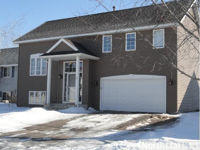 711 11th St, Farmington, MN 55024