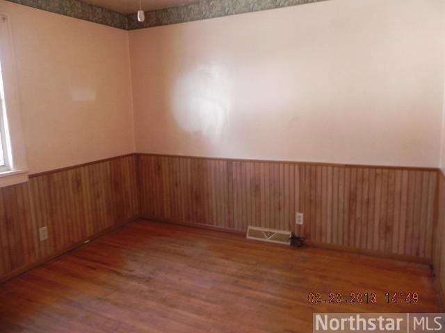7180 E River Rd, Fridley, MN 55432