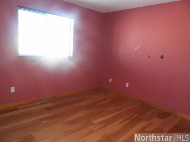 9366 Oriole Ln, Monticello, MN 55362