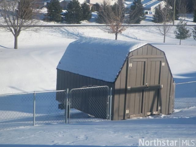 9366 Oriole Ln, Monticello, MN 55362