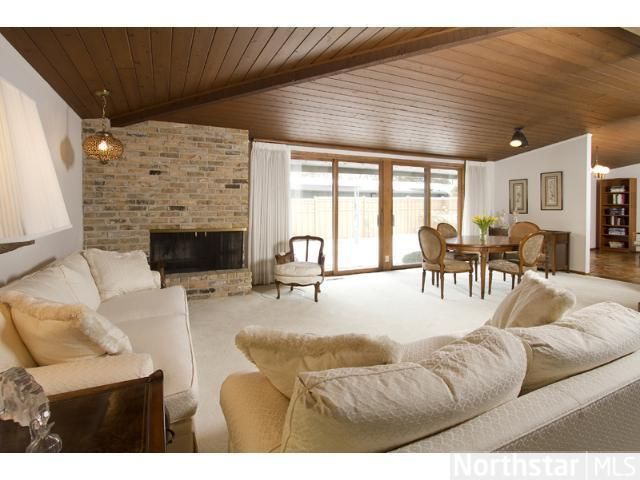 5904 Olinger Blvd, Minneapolis, MN 55436